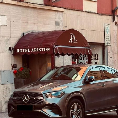 Hotel Ariston Piombino Esterno foto