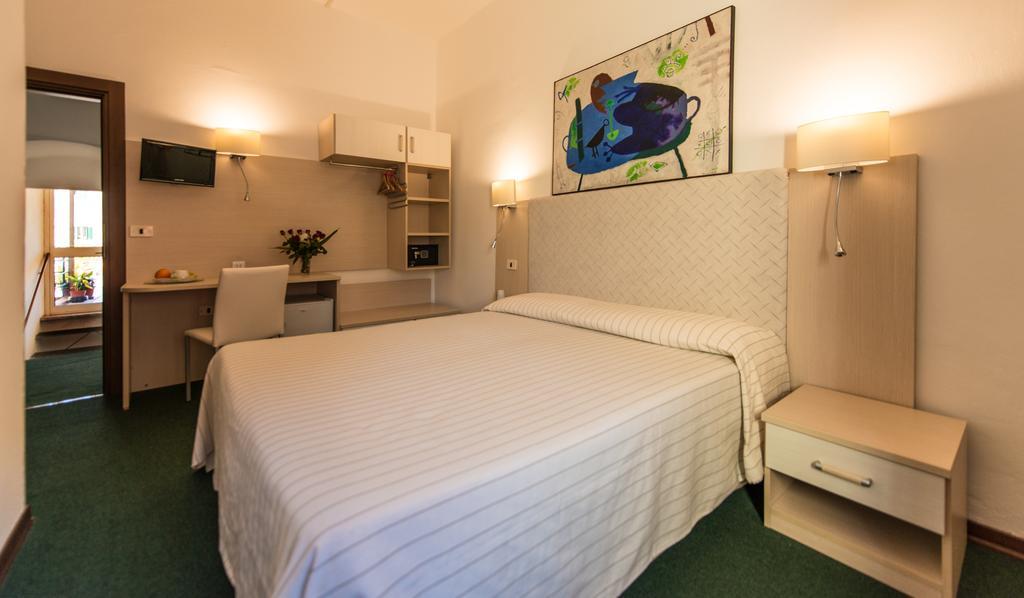 Hotel Ariston Piombino Camera foto