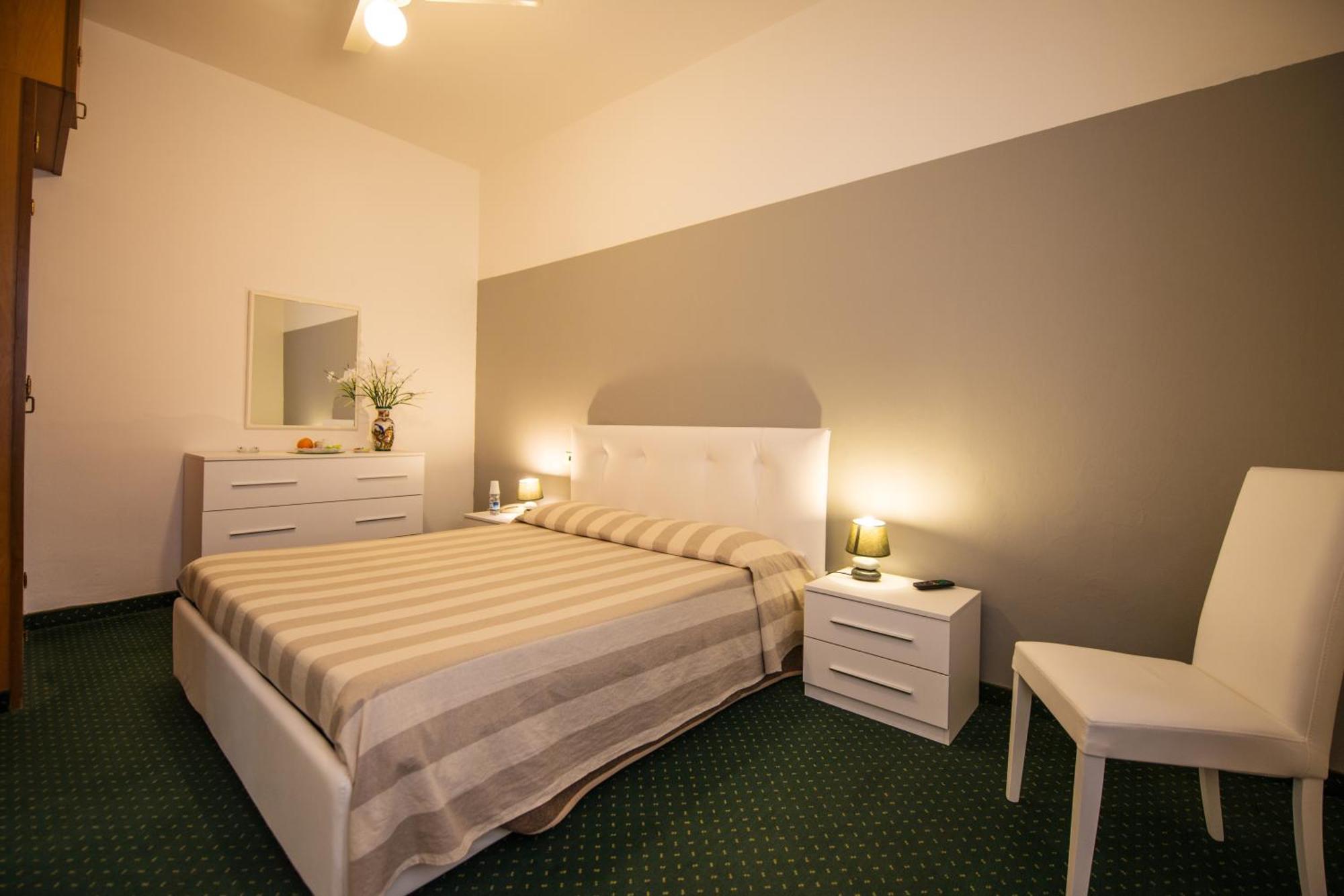 Hotel Ariston Piombino Camera foto