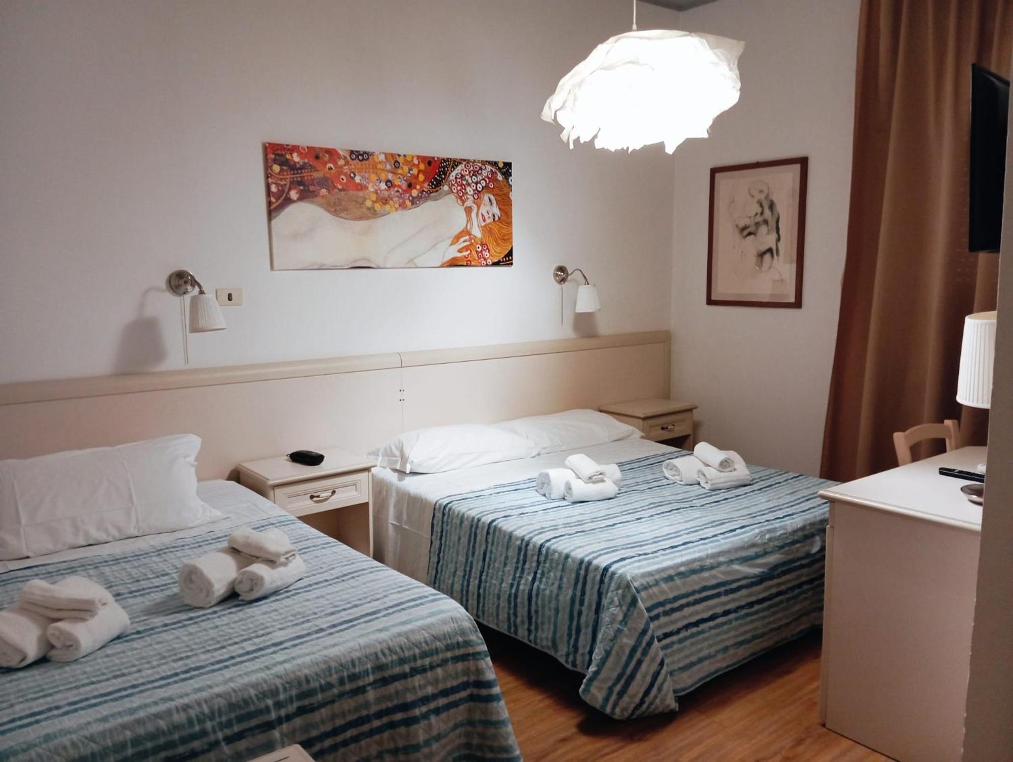 Hotel Ariston Piombino Esterno foto