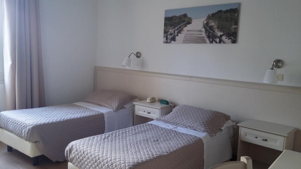 Hotel Ariston Piombino Esterno foto