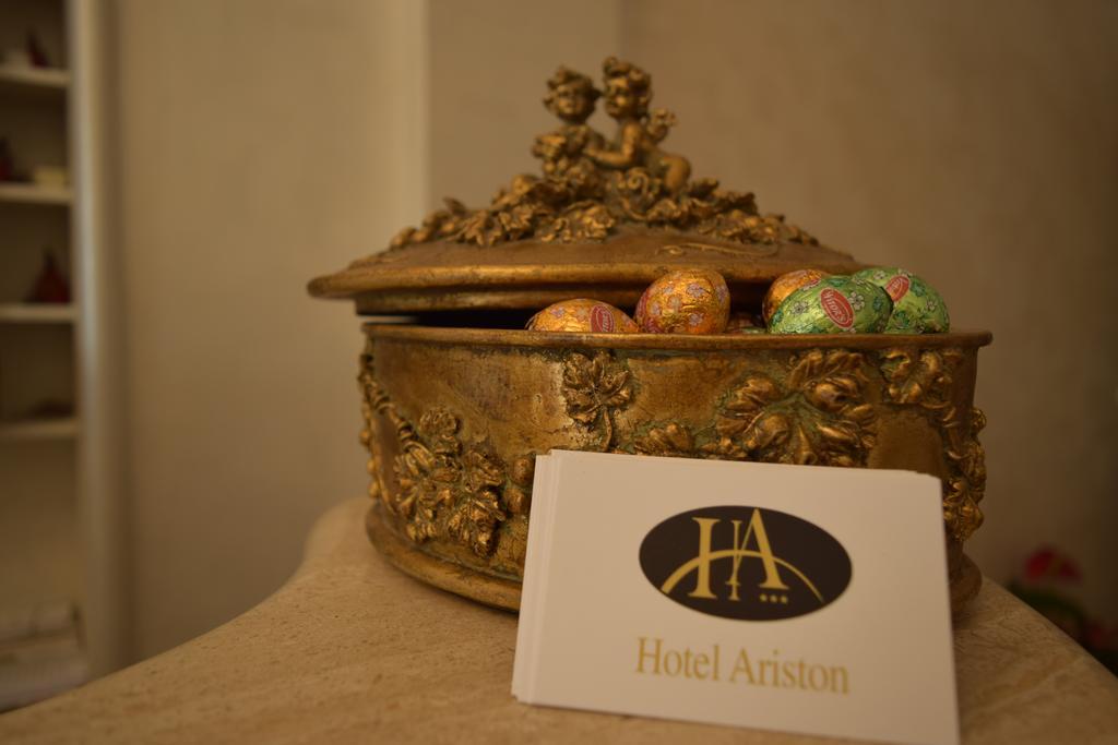 Hotel Ariston Piombino Esterno foto