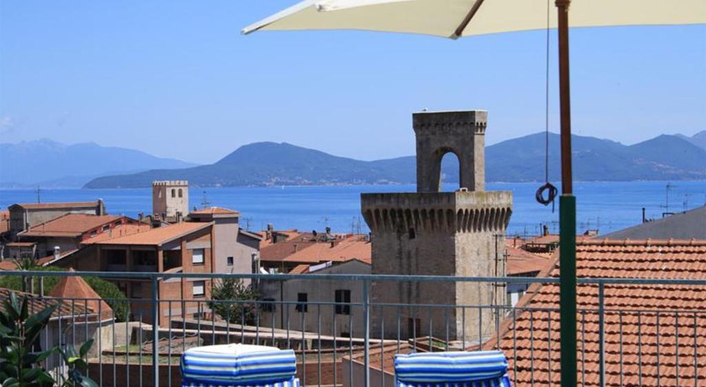 Hotel Ariston Piombino Esterno foto